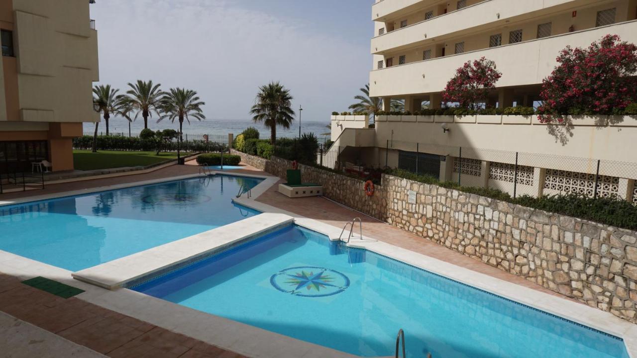 Diana 808 South-Facing Beachfront Studio With Amazing Sea Views Marbella Ngoại thất bức ảnh