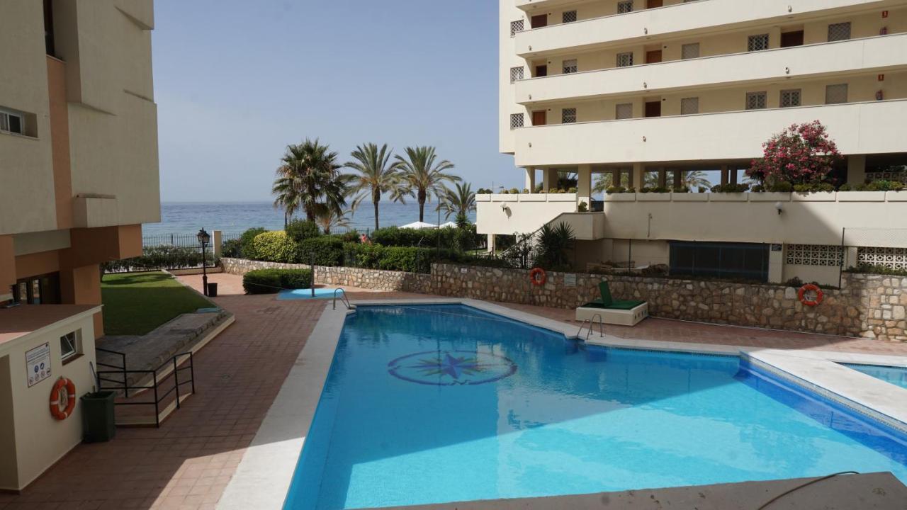 Diana 808 South-Facing Beachfront Studio With Amazing Sea Views Marbella Ngoại thất bức ảnh